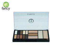 O.Two.O Makeup Pallette